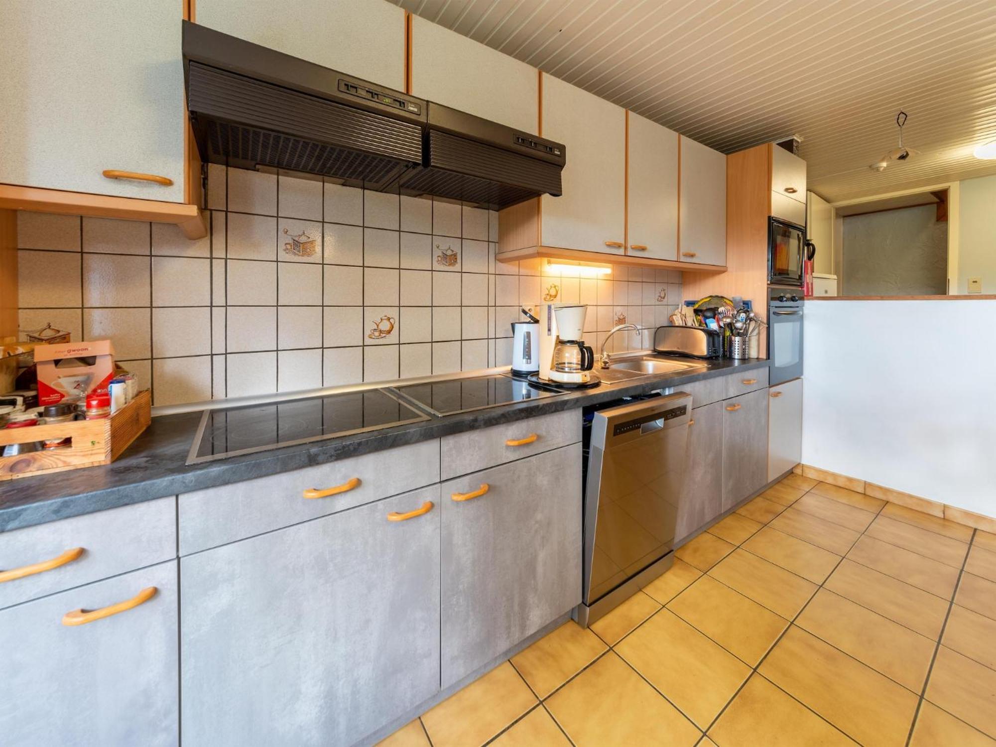 Wonderful Holiday Home In Montleban With Sauna Екстериор снимка