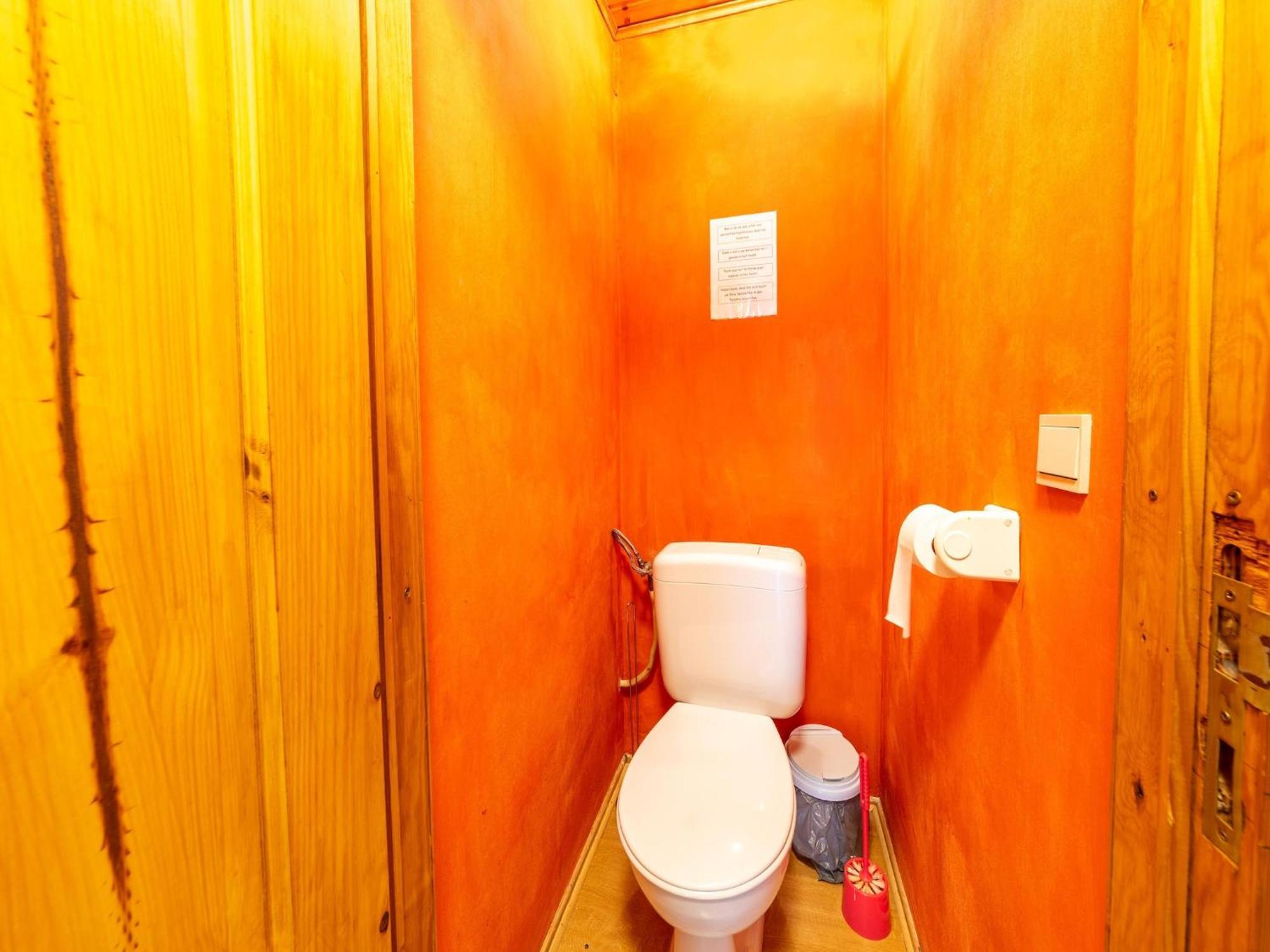 Wonderful Holiday Home In Montleban With Sauna Екстериор снимка